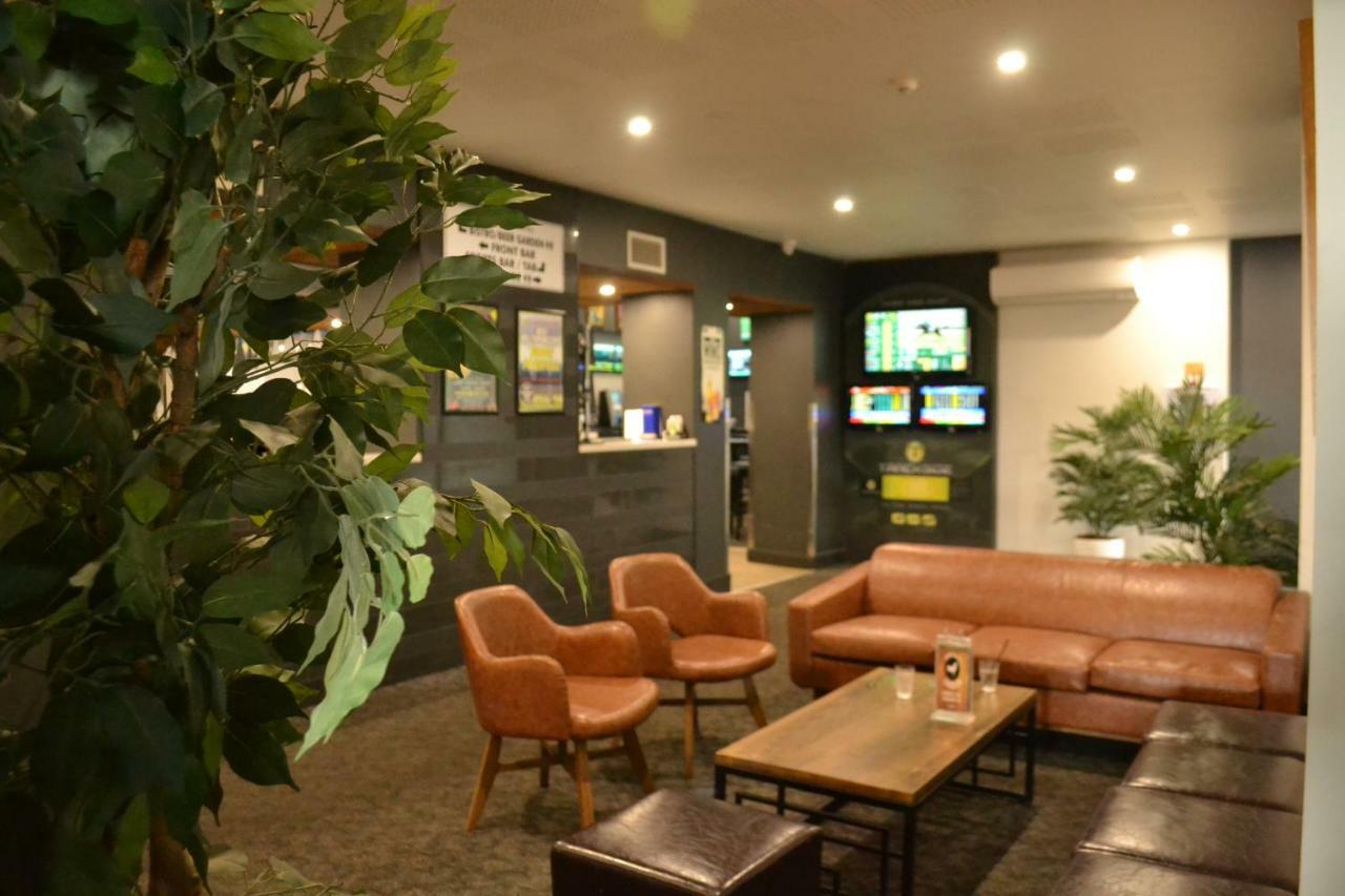 Garden Hotel ダボ エクステリア 写真